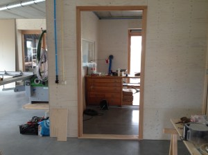 De eerste deurpost, velen volgen